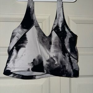 Black and White Tie-Dye Crop Workout Top